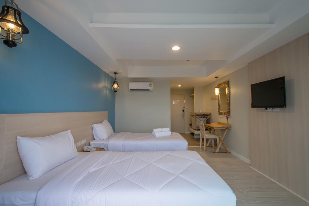 Prachuap Grand Hotel Prachuap Khiri Khan Værelse billede