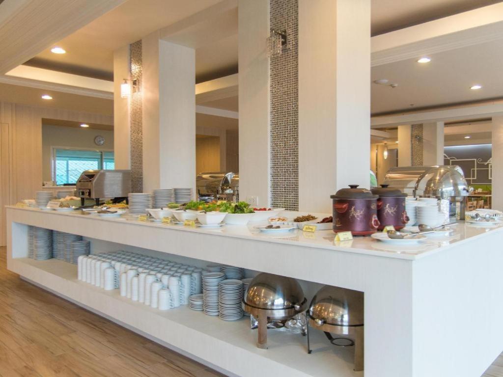 Prachuap Grand Hotel Prachuap Khiri Khan Eksteriør billede